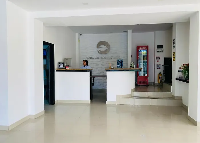 Hotel Metropolis Plaza Cali