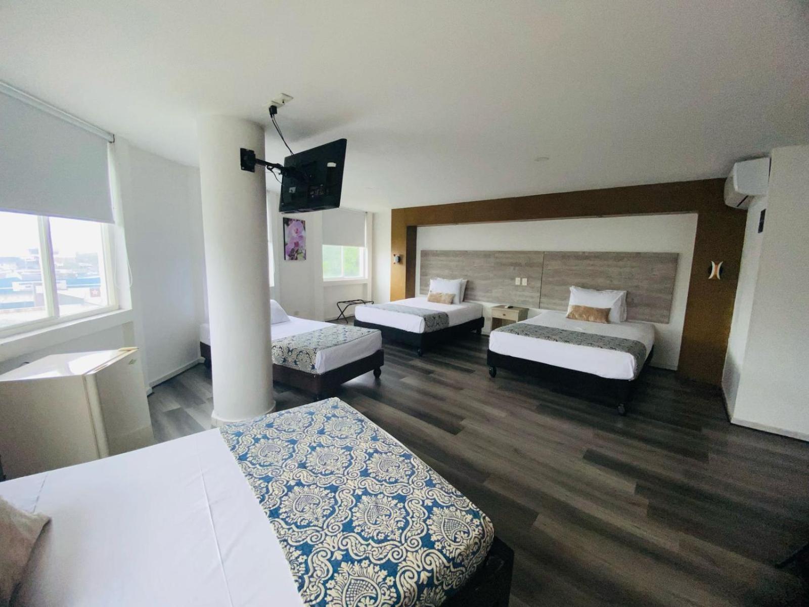 Metropolis Plaza Hotel Cali